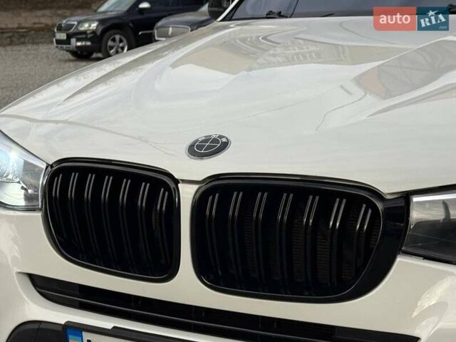 Белый БМВ Х3, объемом двигателя 2 л и пробегом 153 тыс. км за 18500 $, фото 3 на Automoto.ua