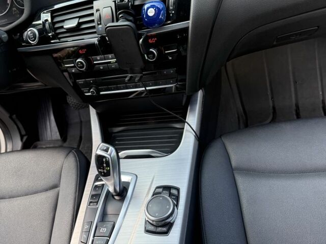 Білий БМВ Х3, об'ємом двигуна 2 л та пробігом 191 тис. км за 17500 $, фото 2 на Automoto.ua