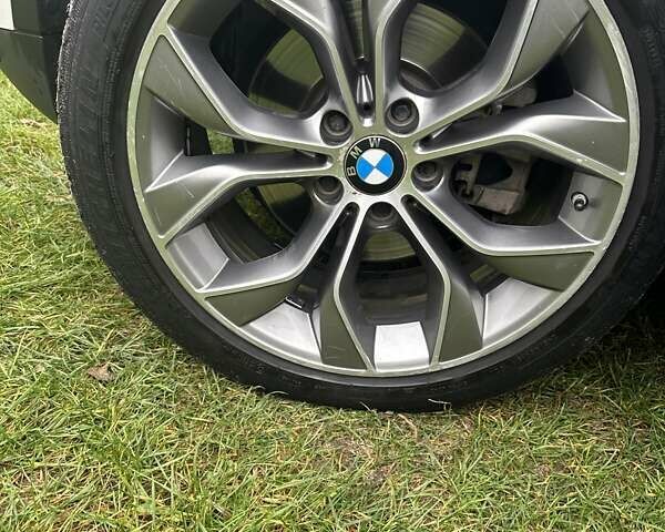 Белый БМВ Х3, объемом двигателя 2 л и пробегом 260 тыс. км за 17500 $, фото 9 на Automoto.ua