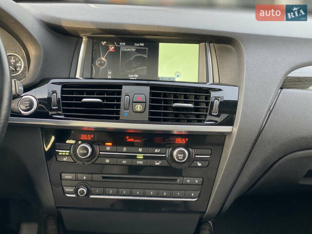 Белый БМВ Х3, объемом двигателя 3 л и пробегом 188 тыс. км за 15400 $, фото 57 на Automoto.ua