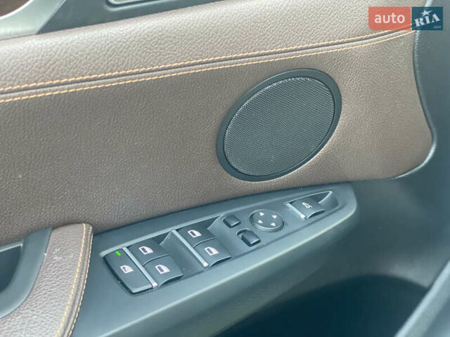 Белый БМВ Х3, объемом двигателя 2 л и пробегом 90 тыс. км за 17900 $, фото 16 на Automoto.ua