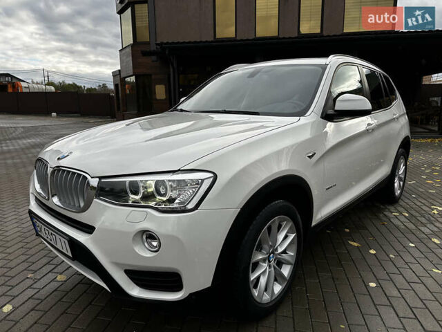 БМВ Х3 2015 в Ровно на Automoto.ua Белый БМВ Х3, объемом двигателя 2 л и пробегом 117 тыс. км за 17200 $, фото 4 на Automoto.ua