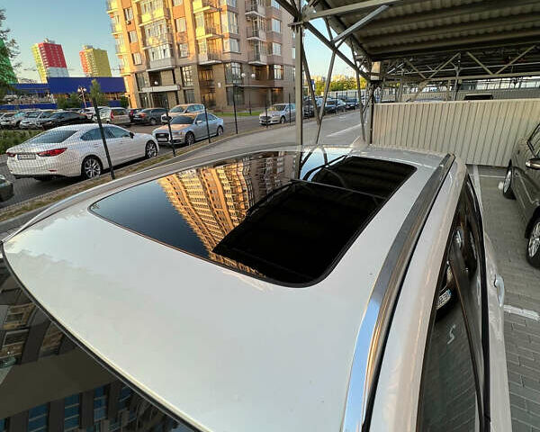 Белый БМВ Х3, объемом двигателя 2 л и пробегом 169 тыс. км за 20000 $, фото 5 на Automoto.ua