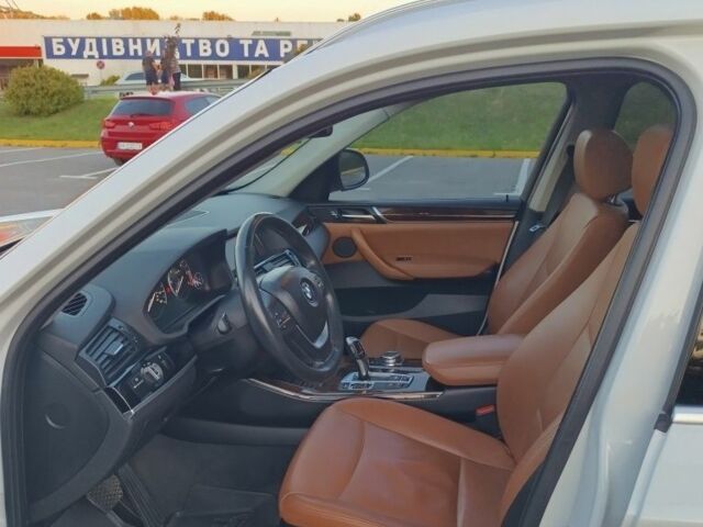 Білий БМВ Х3, об'ємом двигуна 2 л та пробігом 276 тис. км за 19200 $, фото 10 на Automoto.ua