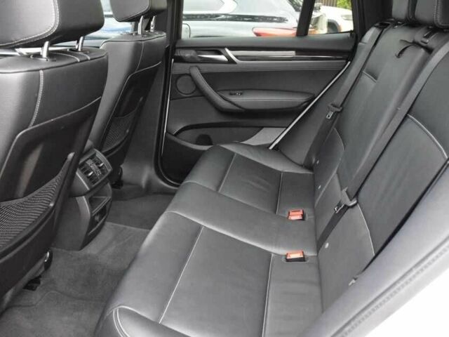 Белый БМВ Х3, объемом двигателя 3 л и пробегом 74 тыс. км за 5900 $, фото 7 на Automoto.ua