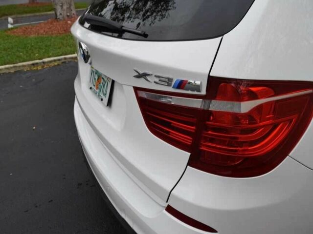 Белый БМВ Х3, объемом двигателя 3 л и пробегом 74 тыс. км за 5900 $, фото 3 на Automoto.ua