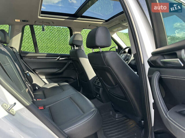 Білий БМВ Х3, об'ємом двигуна 2 л та пробігом 104 тис. км за 17500 $, фото 11 на Automoto.ua