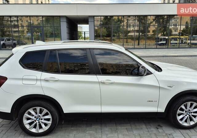 Білий БМВ Х3, об'ємом двигуна 2 л та пробігом 223 тис. км за 14700 $, фото 2 на Automoto.ua