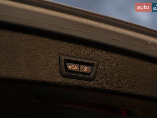 Белый БМВ Х3, объемом двигателя 2.99 л и пробегом 140 тыс. км за 25000 $, фото 11 на Automoto.ua