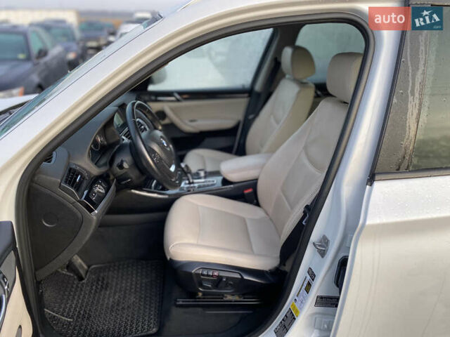 Белый БМВ Х3, объемом двигателя 3 л и пробегом 188 тыс. км за 15400 $, фото 68 на Automoto.ua