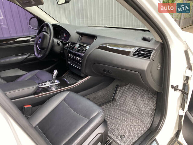 Білий БМВ Х3, об'ємом двигуна 2 л та пробігом 153 тис. км за 19999 $, фото 16 на Automoto.ua
