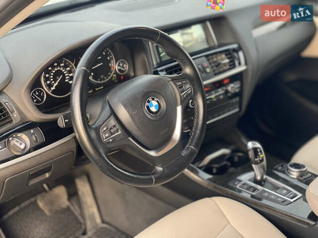 Белый БМВ Х3, объемом двигателя 3 л и пробегом 188 тыс. км за 15400 $, фото 65 на Automoto.ua