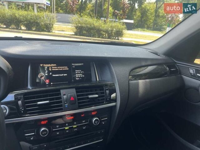 Білий БМВ Х3, об'ємом двигуна 2 л та пробігом 181 тис. км за 19200 $, фото 11 на Automoto.ua