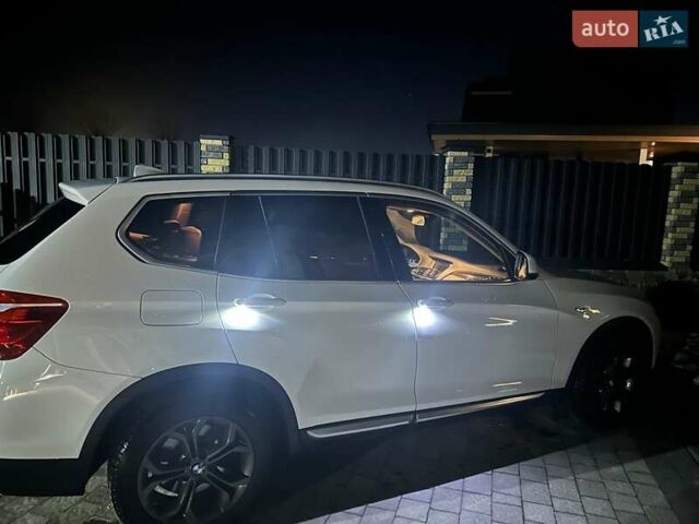 Белый БМВ Х3, объемом двигателя 2 л и пробегом 214 тыс. км за 19599 $, фото 4 на Automoto.ua