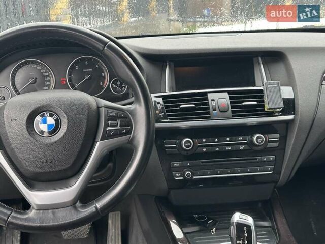 Белый БМВ Х3, объемом двигателя 2 л и пробегом 213 тыс. км за 19999 $, фото 7 на Automoto.ua