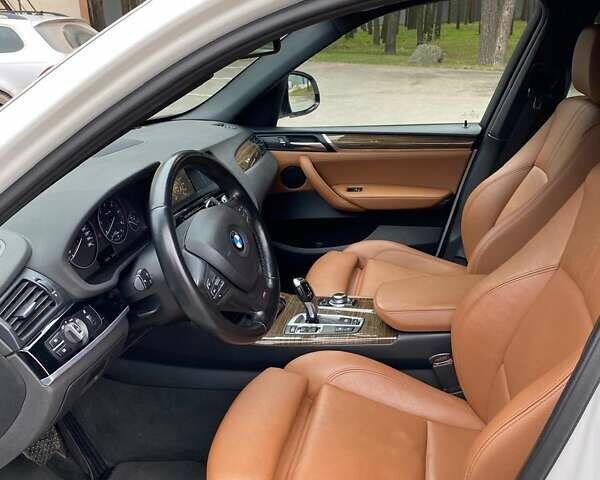 Білий БМВ Х3, об'ємом двигуна 2 л та пробігом 165 тис. км за 24800 $, фото 13 на Automoto.ua