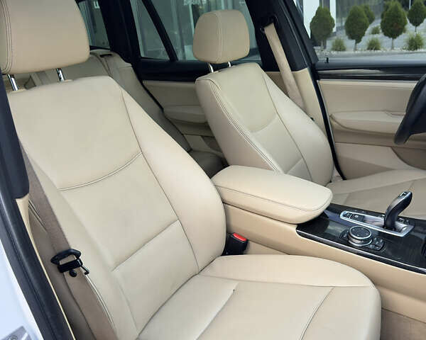 Белый БМВ Х3, объемом двигателя 2 л и пробегом 209 тыс. км за 13999 $, фото 29 на Automoto.ua