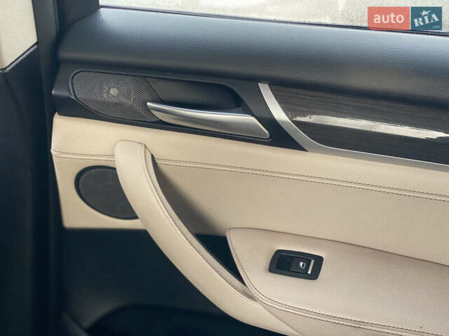 Белый БМВ Х3, объемом двигателя 3 л и пробегом 188 тыс. км за 15400 $, фото 76 на Automoto.ua