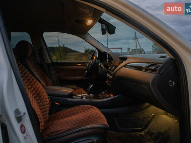 Белый БМВ Х3, объемом двигателя 2.99 л и пробегом 140 тыс. км за 25000 $, фото 9 на Automoto.ua