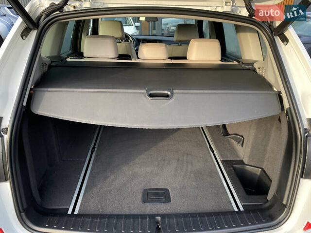 Белый БМВ Х3, объемом двигателя 3 л и пробегом 188 тыс. км за 15400 $, фото 54 на Automoto.ua