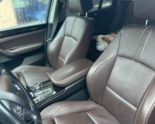 Белый БМВ Х3, объемом двигателя 2 л и пробегом 214 тыс. км за 19599 $, фото 12 на Automoto.ua