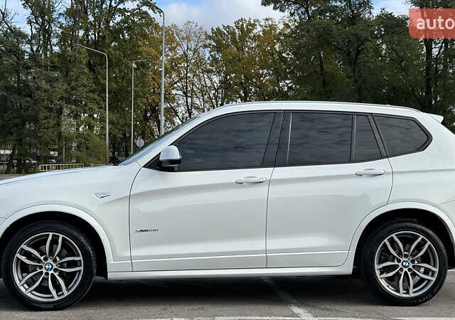 Белый БМВ Х3, объемом двигателя 2 л и пробегом 215 тыс. км за 15999 $, фото 3 на Automoto.ua