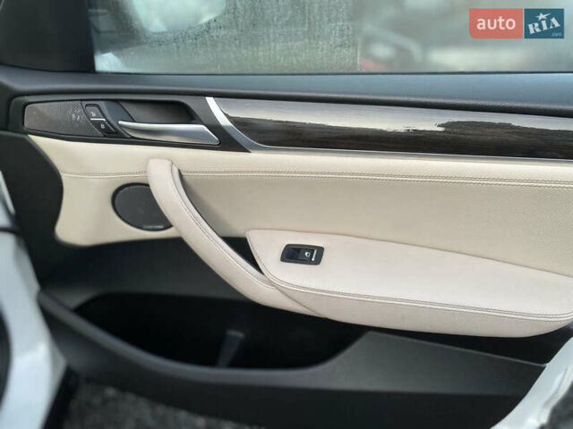 Белый БМВ Х3, объемом двигателя 3 л и пробегом 188 тыс. км за 15400 $, фото 77 на Automoto.ua