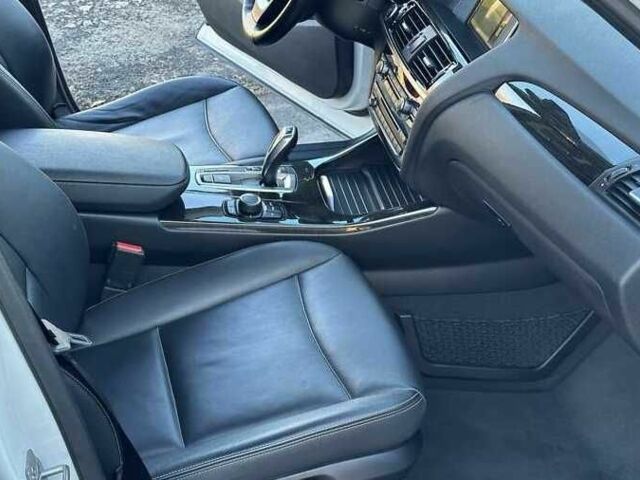 Белый БМВ Х3, объемом двигателя 2 л и пробегом 102 тыс. км за 18300 $, фото 12 на Automoto.ua