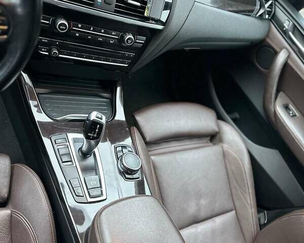 Белый БМВ Х3, объемом двигателя 2 л и пробегом 214 тыс. км за 19599 $, фото 10 на Automoto.ua