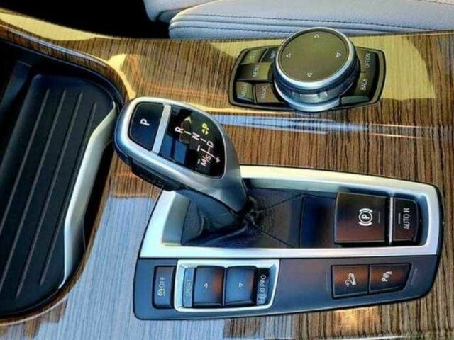 Белый БМВ Х3, объемом двигателя 3 л и пробегом 88 тыс. км за 12400 $, фото 11 на Automoto.ua