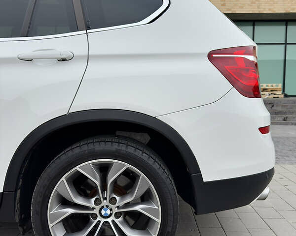 Белый БМВ Х3, объемом двигателя 2 л и пробегом 199 тыс. км за 15199 $, фото 8 на Automoto.ua