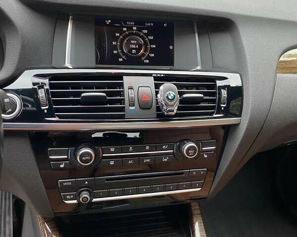 Білий БМВ Х3, об'ємом двигуна 2 л та пробігом 165 тис. км за 24800 $, фото 16 на Automoto.ua