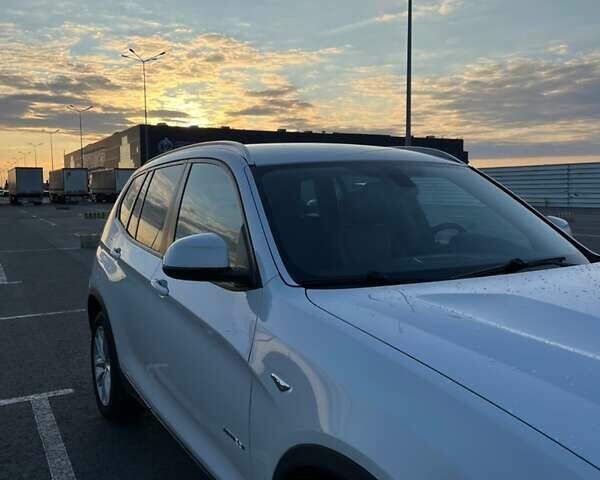 Білий БМВ Х3, об'ємом двигуна 2 л та пробігом 251 тис. км за 13700 $, фото 3 на Automoto.ua