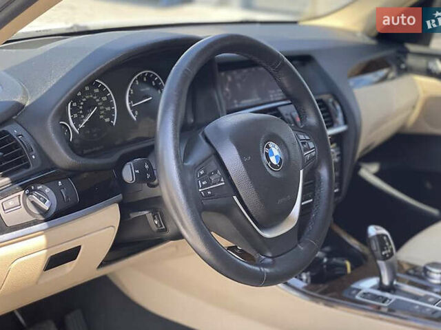 Білий БМВ Х3, об'ємом двигуна 2 л та пробігом 159 тис. км за 19200 $, фото 7 на Automoto.ua