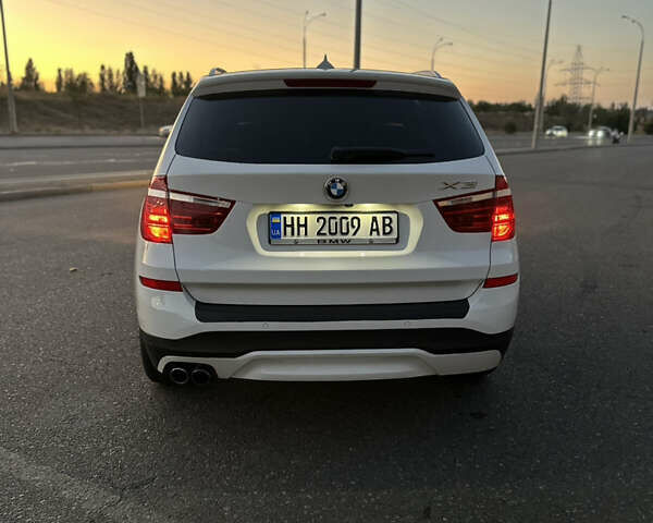 Белый БМВ Х3, объемом двигателя 2 л и пробегом 160 тыс. км за 18300 $, фото 9 на Automoto.ua