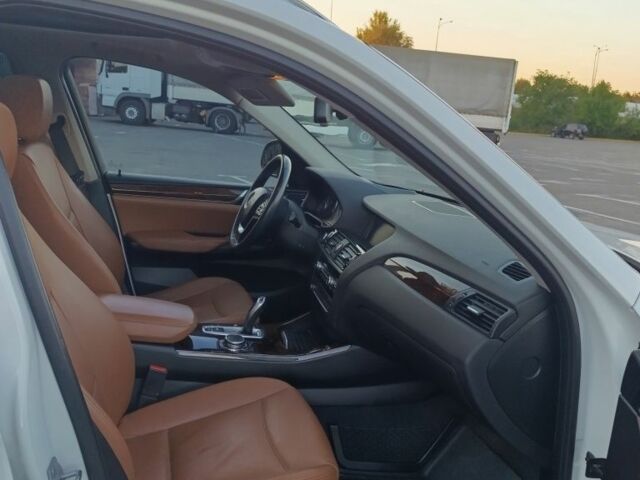 Білий БМВ Х3, об'ємом двигуна 2 л та пробігом 276 тис. км за 19200 $, фото 8 на Automoto.ua