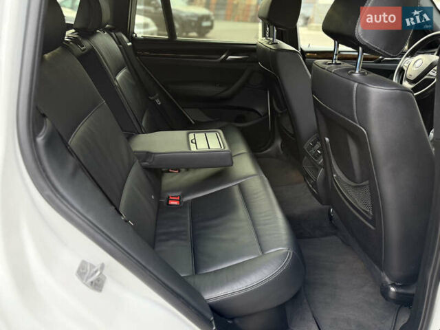 Білий БМВ Х3, об'ємом двигуна 2.98 л та пробігом 210 тис. км за 16900 $, фото 40 на Automoto.ua