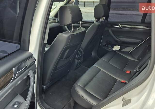 Білий БМВ Х3, об'ємом двигуна 2 л та пробігом 223 тис. км за 14700 $, фото 13 на Automoto.ua