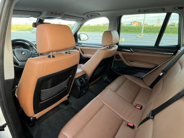 Белый БМВ Х3, объемом двигателя 2 л и пробегом 251 тыс. км за 12900 $, фото 7 на Automoto.ua