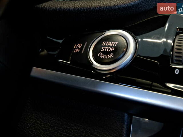 Белый БМВ Х3, объемом двигателя 3 л и пробегом 210 тыс. км за 16900 $, фото 45 на Automoto.ua