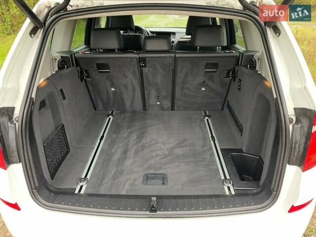 Белый БМВ Х3, объемом двигателя 2 л и пробегом 139 тыс. км за 13000 $, фото 26 на Automoto.ua