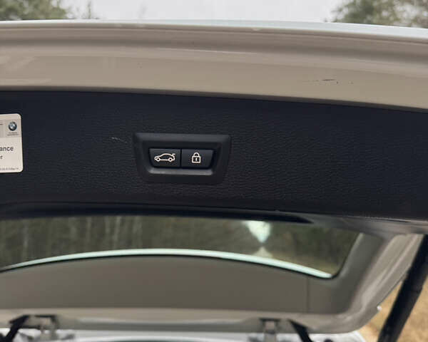 Білий БМВ Х3, об'ємом двигуна 2 л та пробігом 200 тис. км за 16300 $, фото 27 на Automoto.ua