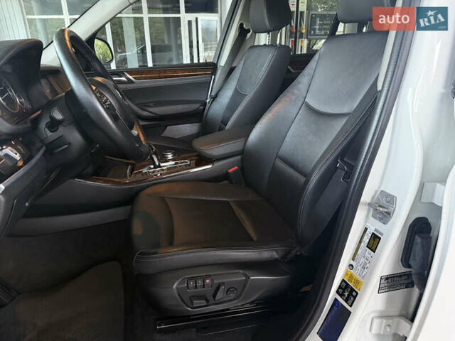 Белый БМВ Х3, объемом двигателя 2 л и пробегом 178 тыс. км за 16499 $, фото 7 на Automoto.ua
