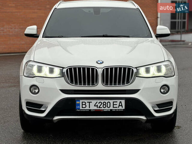 Белый БМВ Х3, объемом двигателя 2 л и пробегом 118 тыс. км за 19900 $, фото 1 на Automoto.ua
