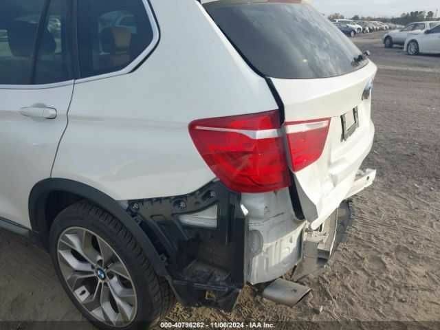 Белый БМВ Х3, объемом двигателя 2 л и пробегом 76 тыс. км за 3500 $, фото 16 на Automoto.ua