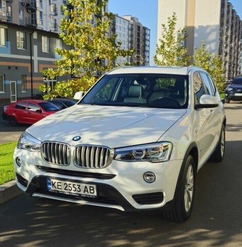 Белый БМВ Х3, объемом двигателя 2 л и пробегом 96 тыс. км за 23500 $, фото 6 на Automoto.ua