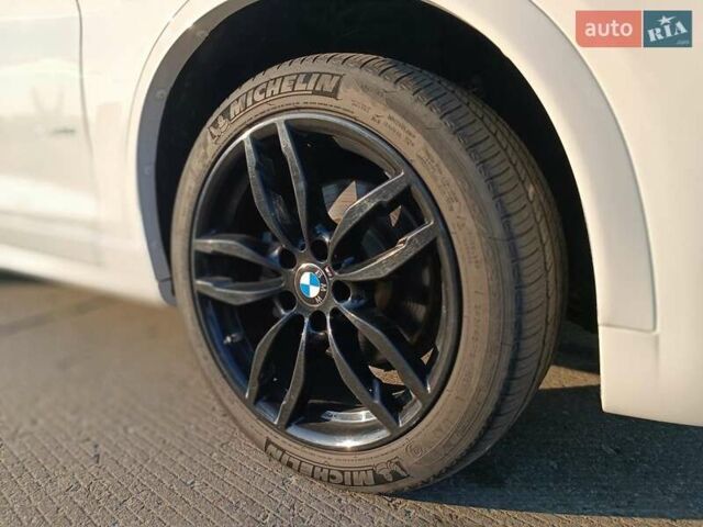 Білий БМВ Х3, об'ємом двигуна 3 л та пробігом 88 тис. км за 24740 $, фото 8 на Automoto.ua