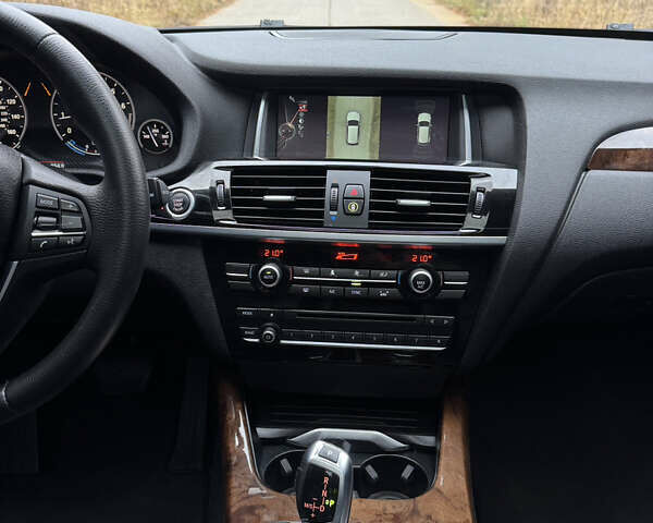 Білий БМВ Х3, об'ємом двигуна 2 л та пробігом 200 тис. км за 16300 $, фото 16 на Automoto.ua