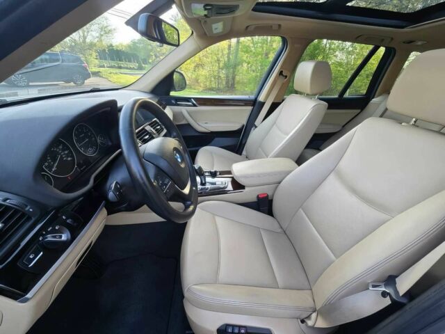 Білий БМВ Х3, об'ємом двигуна 2 л та пробігом 75 тис. км за 11000 $, фото 6 на Automoto.ua