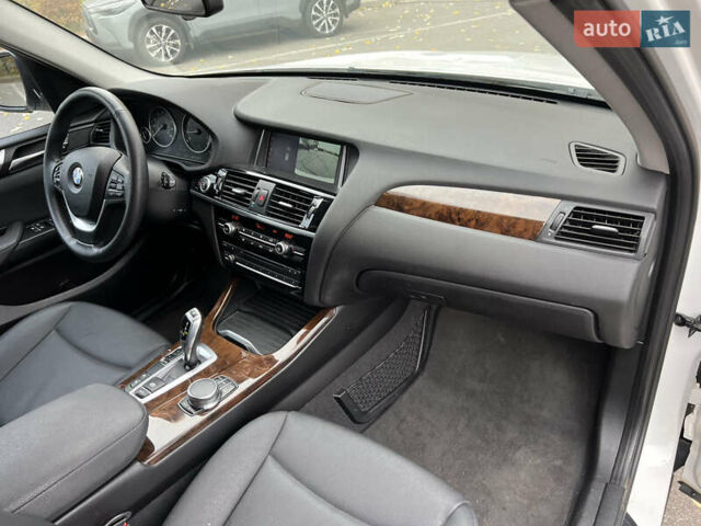 Білий БМВ Х3, об'ємом двигуна 2 л та пробігом 185 тис. км за 15700 $, фото 57 на Automoto.ua